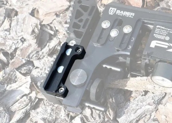 monopod-adapter-saber-tactical-_2_-ezgif.com-webp-to-jpg-converter